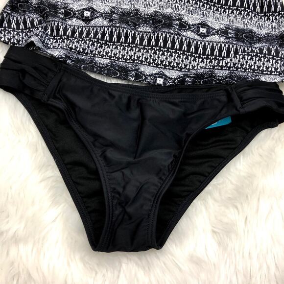 Ambrielle Swimwear Small NWT Womens Black White Halter Tankini Bikini Two-piece - Picture 3 of 4